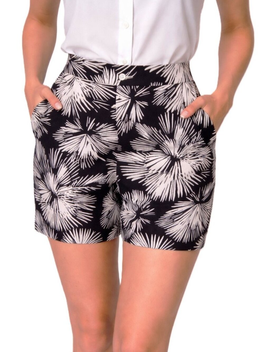 ANN TAYLOR BLACK & WHITE TROPICAL FLORAL PLEATS POCKETS SHORTS SIZE: 10 NWT